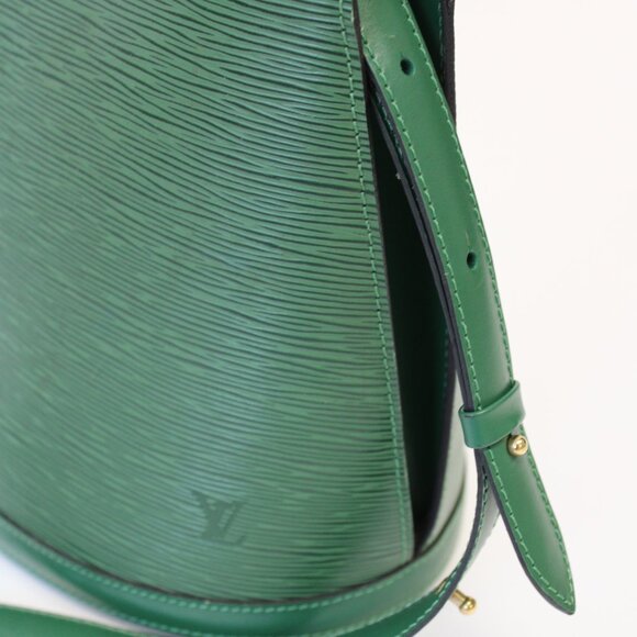 Louis Vuitton Cluny Green Epi Leather - Picture 7 of 8